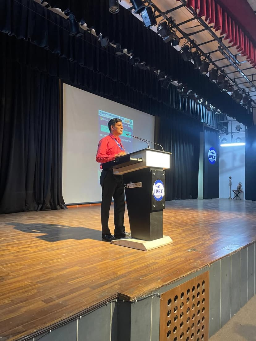 CodeVerse x ID8NXT x Microsoft 🤖 - Tech Workshop