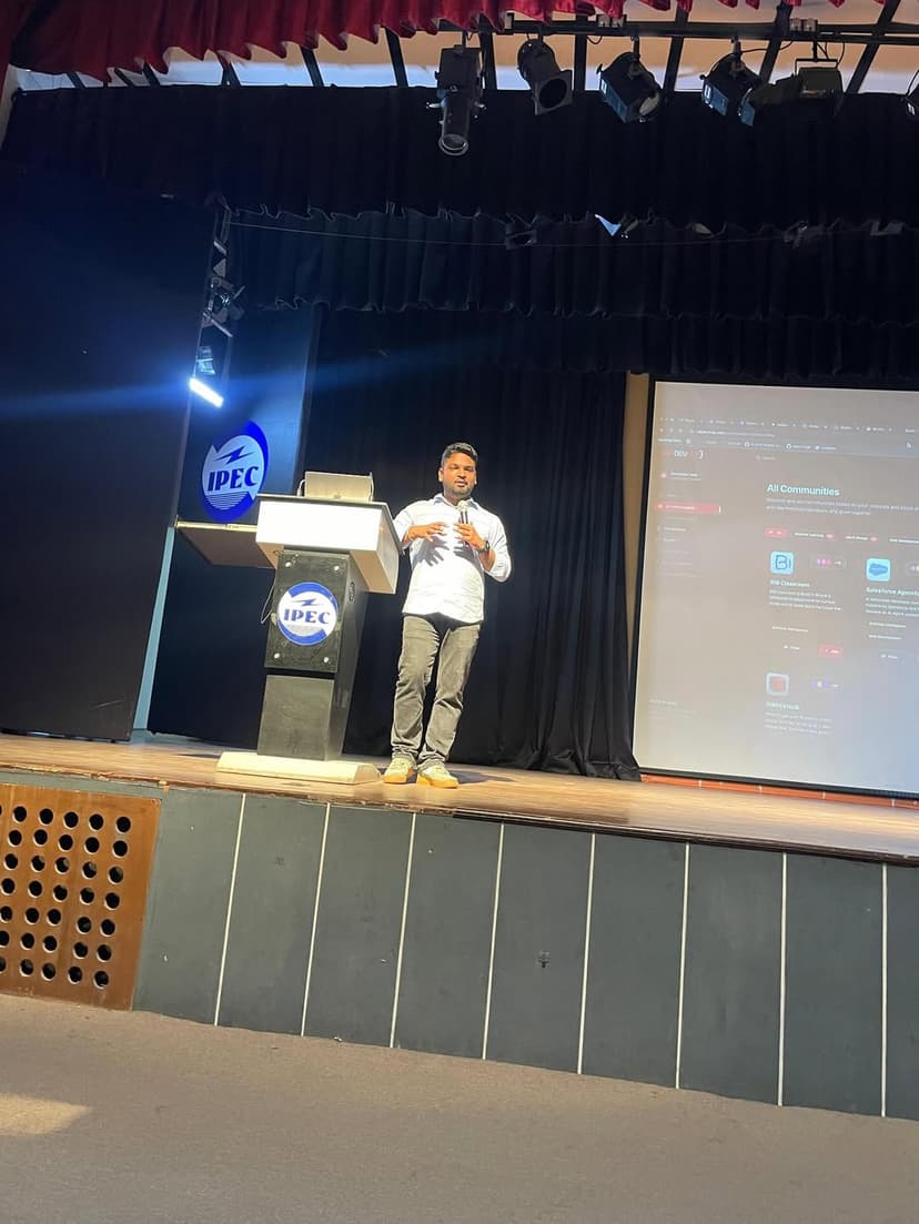 CodeVerse x ID8NXT x Microsoft 🤖 - Speaker Session